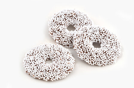 ID1_Non Pareill Wreaths White Milk.JPG