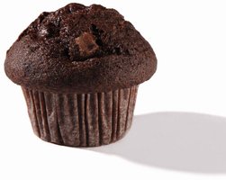 CHOCOLADEMUFFIN MET CHOCOLADEPARELS