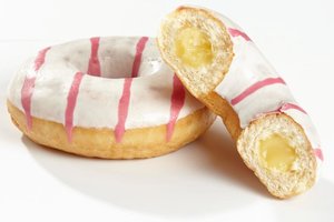 DONUTS GEVULD MET BANKETBAKKERSROOM